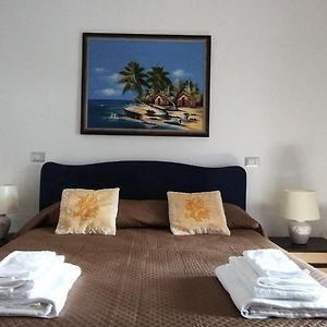 Camera con letto king size